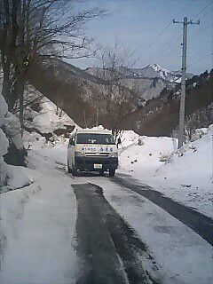 ４月７日朝　山奥のアクセス道路情報