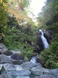 【紅葉・滝見露天風呂】吾妻屋旅館with新高湯温泉