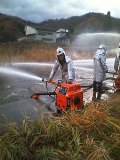 晩秋の風物詩　消防小型ポンプ性能検査　朝の陣