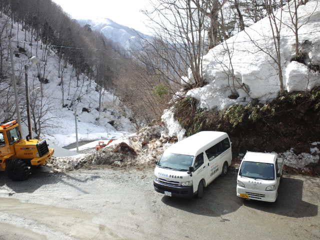 山奥も雪どけ進み今日はノーマルタイヤで(^^)