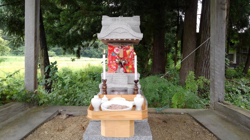 口の宮・三淵神社「お御堂入れ」