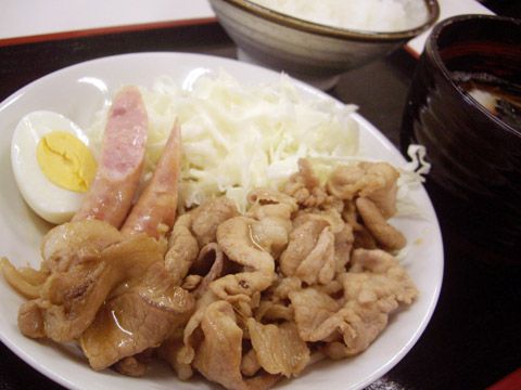 「あぐり夢」さん自慢の地物だけの定食！