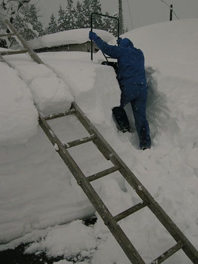 雪下ろし