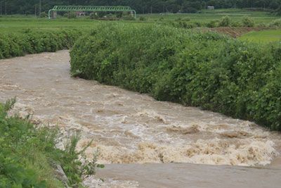 大雨つづく