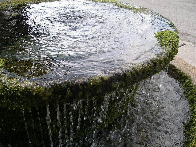 蔵王山系の湧き水～笹谷のゆうすい庵